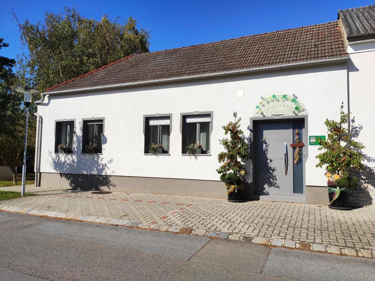 הוילה Mönchhof Zur Weinlaube מראה חיצוני תמונה